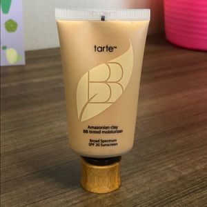 Tarte Amazonian Clay BB tinted Moisturizer
